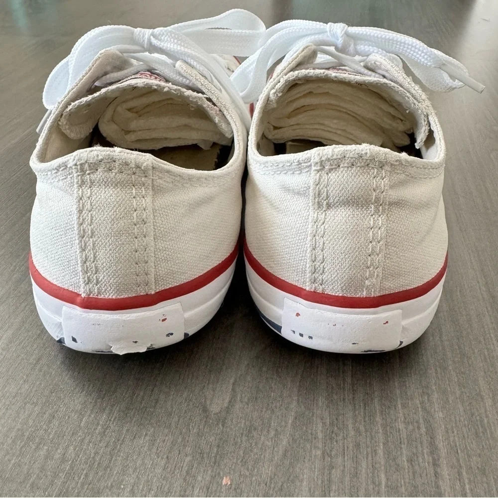 Converse Chuck Taylor All Star low Top sneakers shoes Off White kids size 2.5